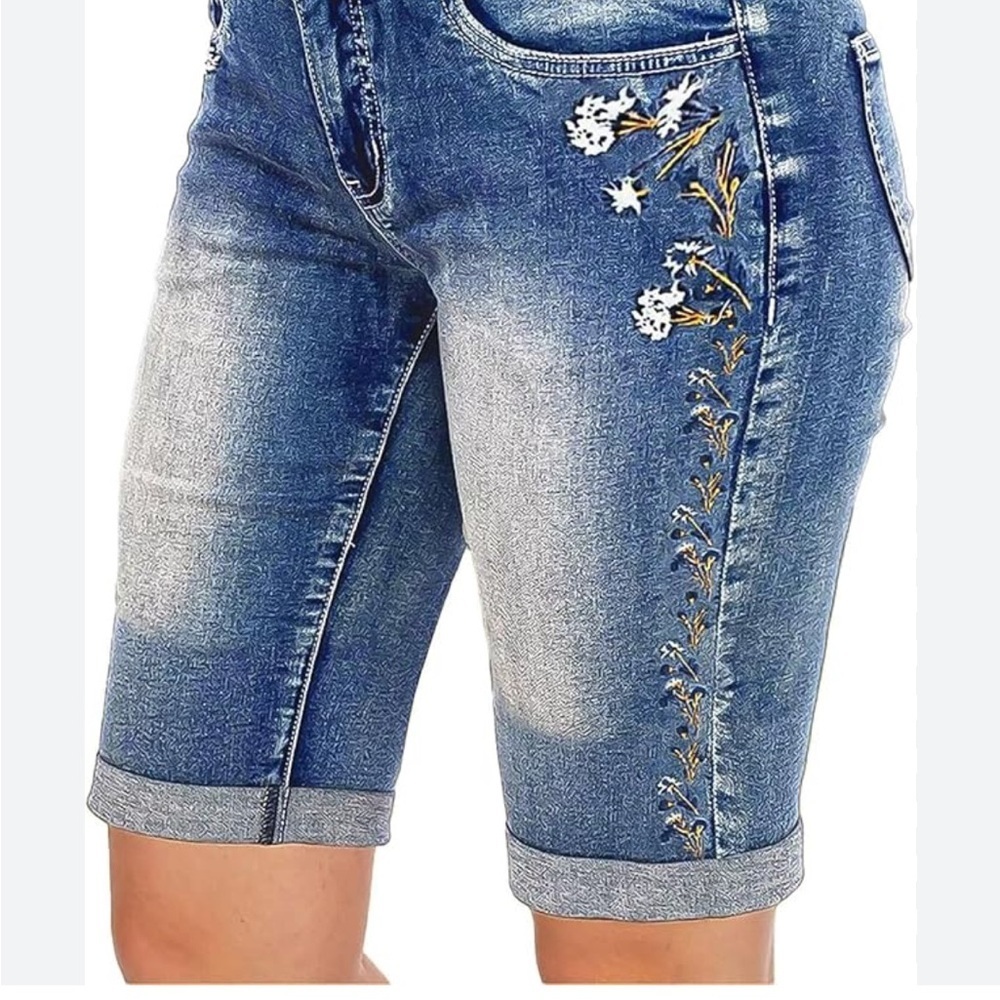 New Embroidered Denim Women's Shorts